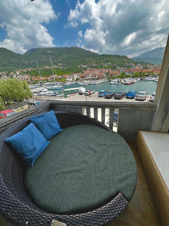 Villa Nela Тиват Екстериор снимка