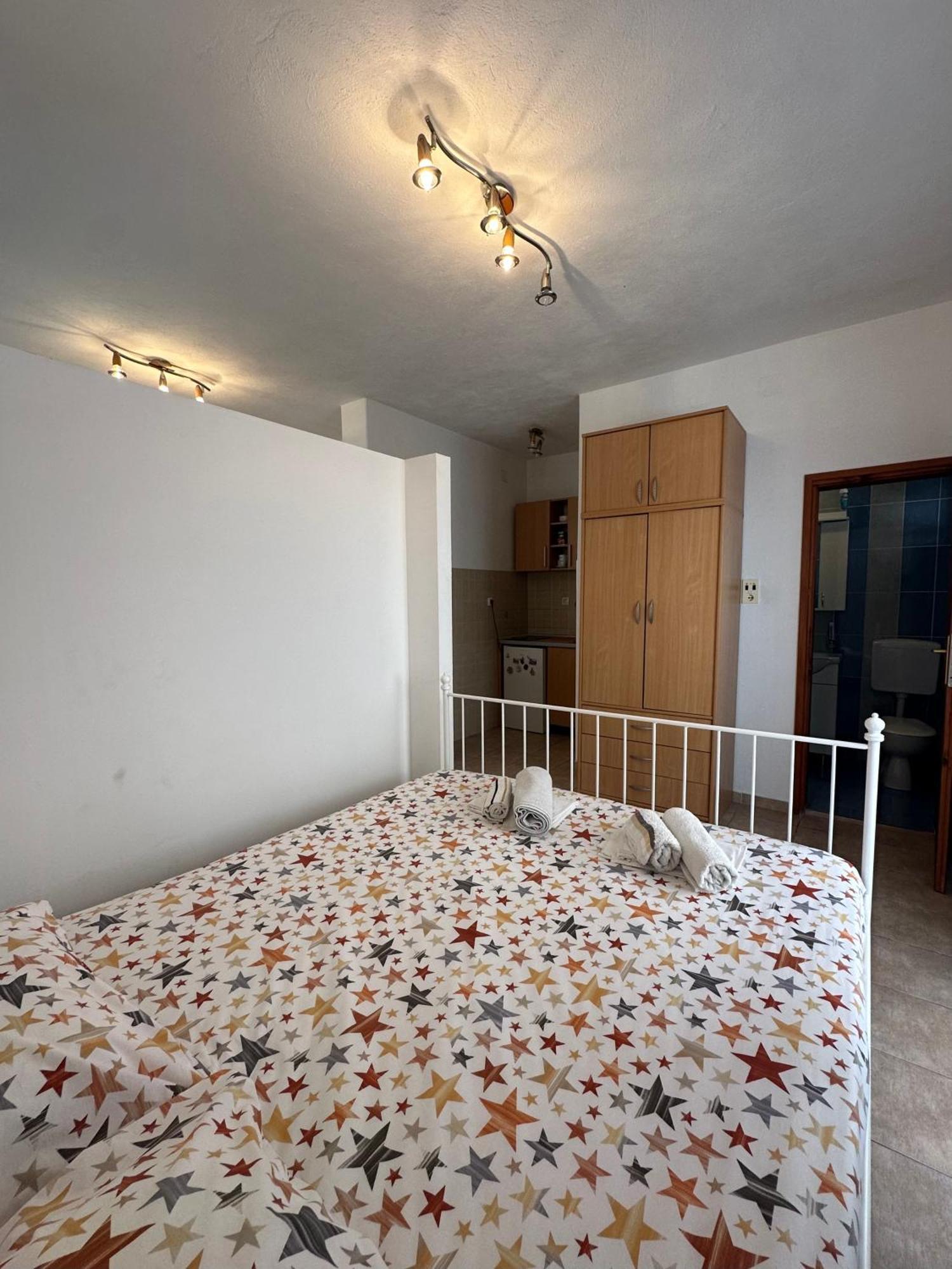 Villa Nela Тиват Екстериор снимка