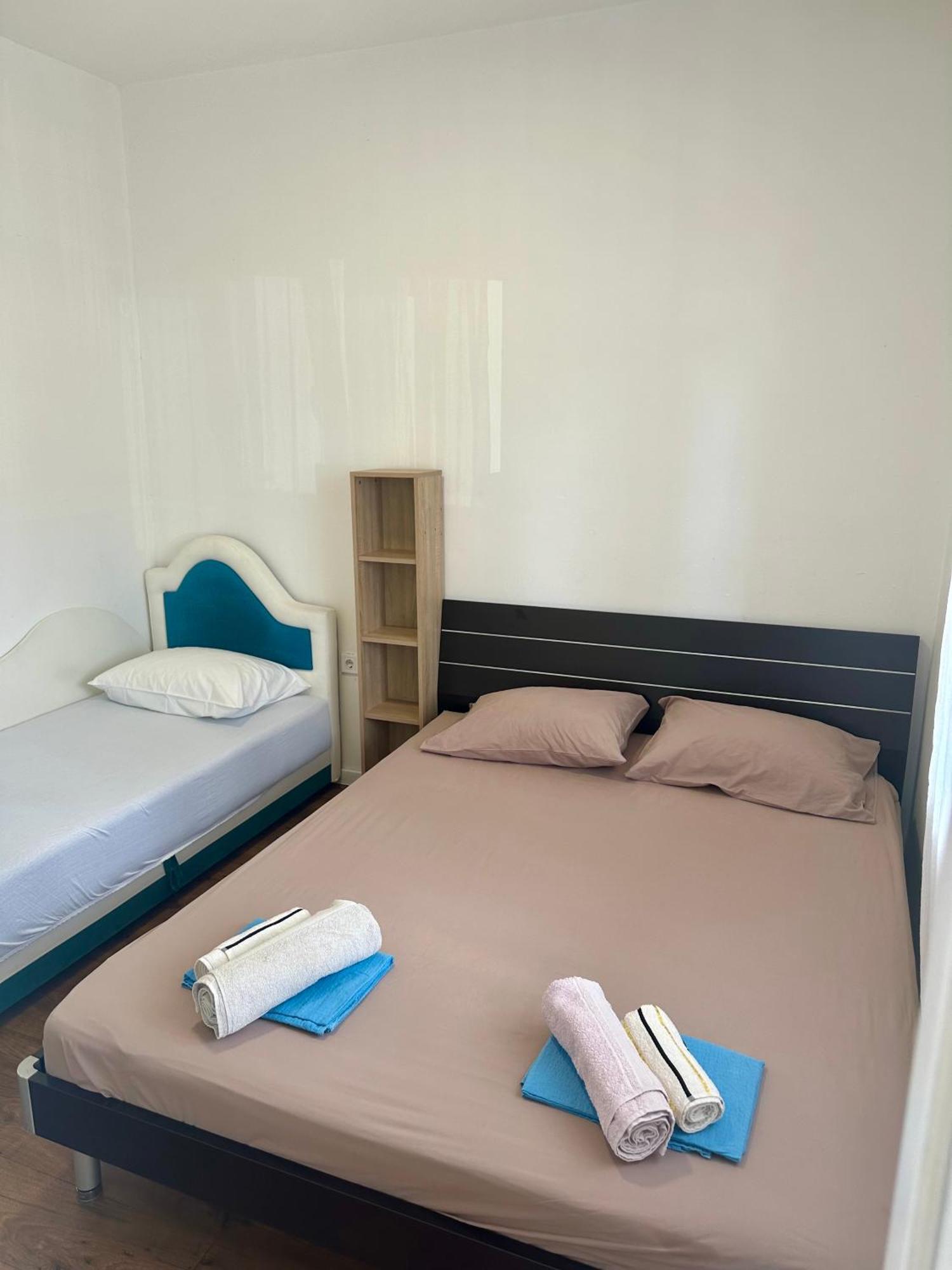 Villa Nela Тиват Екстериор снимка
