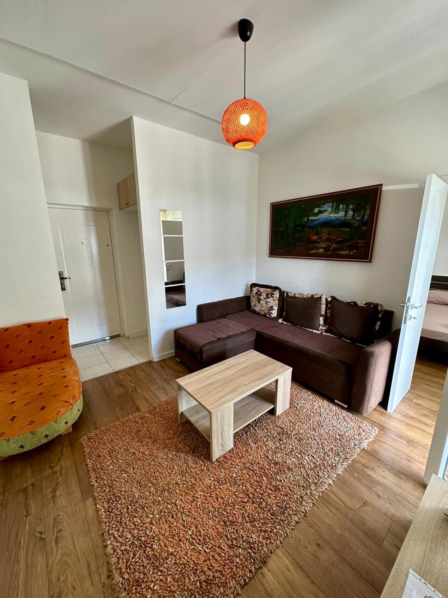 Villa Nela Тиват Екстериор снимка